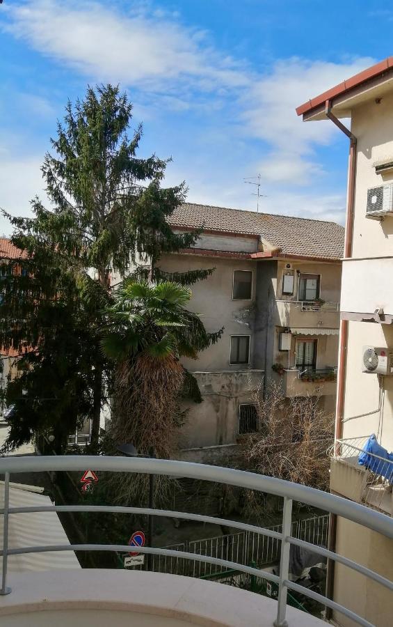 Maison Deco Apartamento Pescara Exterior foto